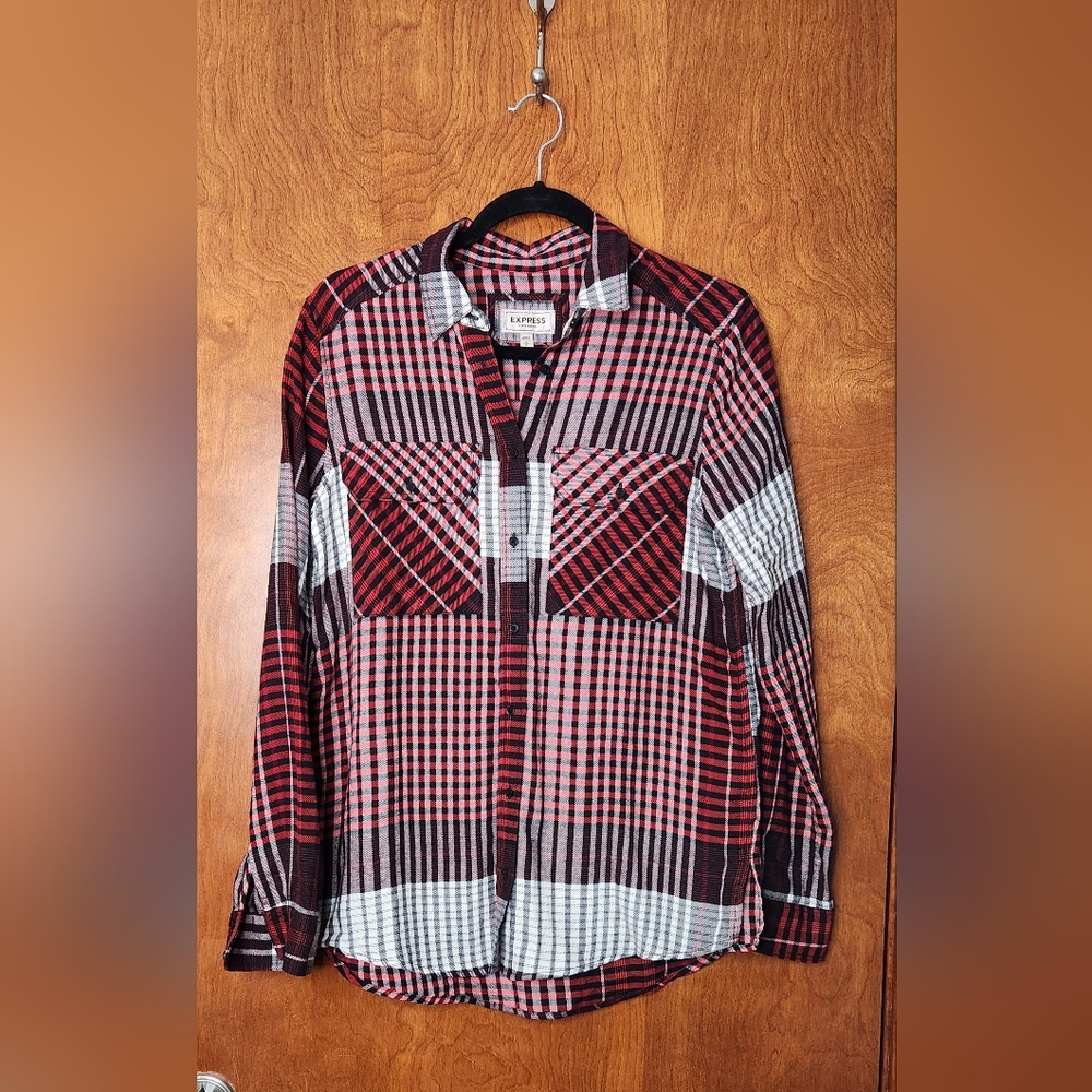 EXPRESS Boyfriend Fit Plaid Button Up Shirt